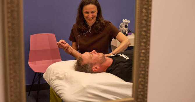 What an Osteopath Actually Looks At During Your First Appointment in Vancouver
